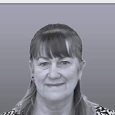 Lesley Watts